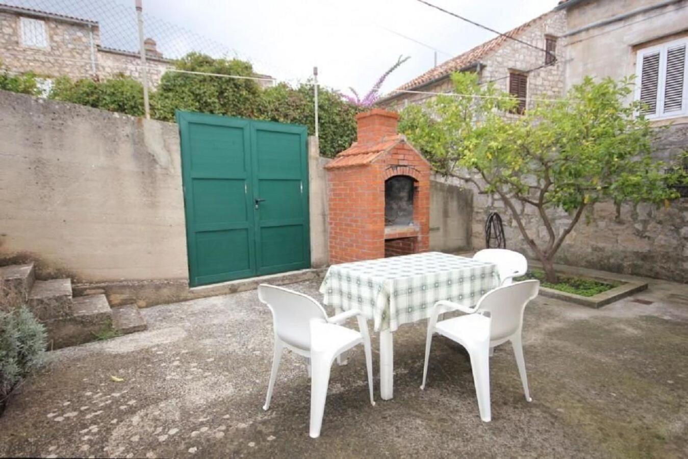 Apartment Tenara Vis Exterior foto